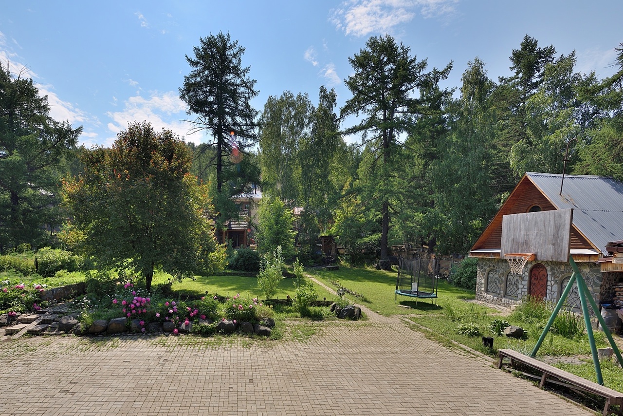 Гостевой дом в Абзаково | Абзаково горнолыжный курорт (Abzakovo Ski Resort)